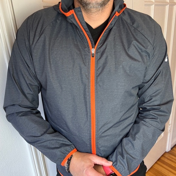 Men's Gray Jacket with Orange Accents - Picture 6 of 6